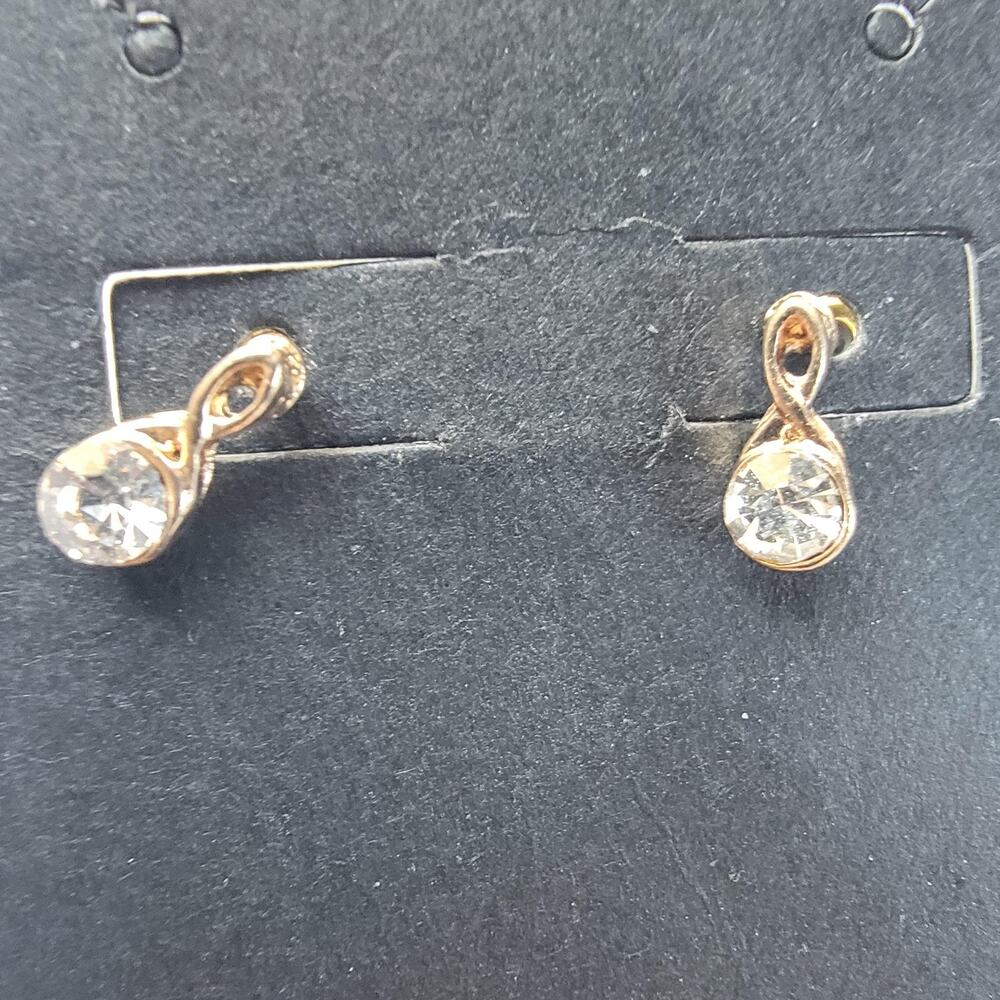 Gold Tone Crystal Teardrop Dangle Earrings Studs Butterfly Back Fashion Vintage